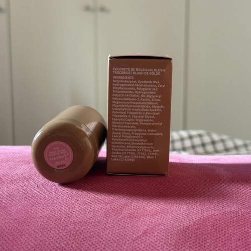 Rhode Pocket Blush Piggy new unused