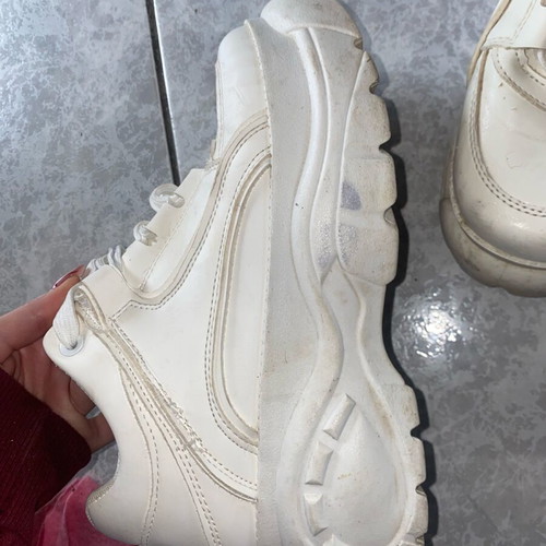 White athletic shoes with double sole used, size 37