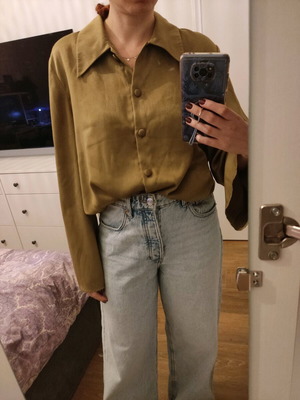 Vintage shirt mustard gold satin fabric with 70's collar used