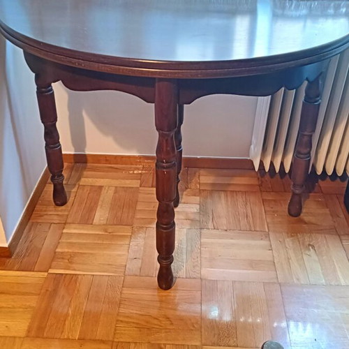 Folding Round Table Console with Two Chairs used