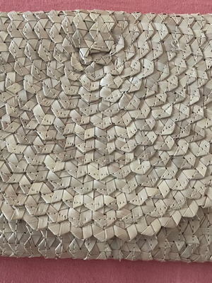 Vintage handmade straw clutch bag beige like new
