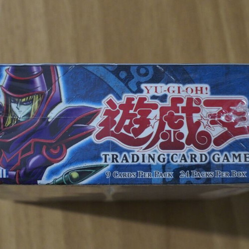 Legend of Blue Eyes Dragon 1st Edition sealed booster box Asian-English