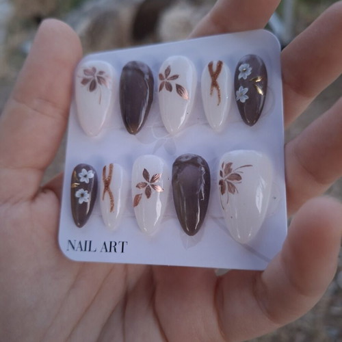 Press On Nails set with application tools