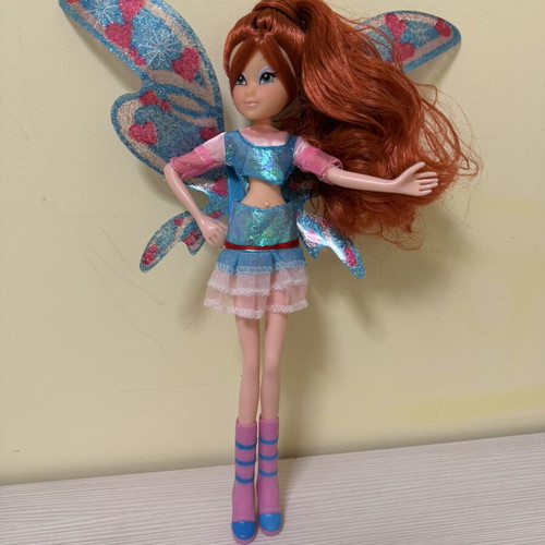 Winx Club Bloom Believix doll like new
