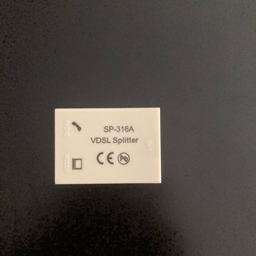 Vodafone router like new with power cable