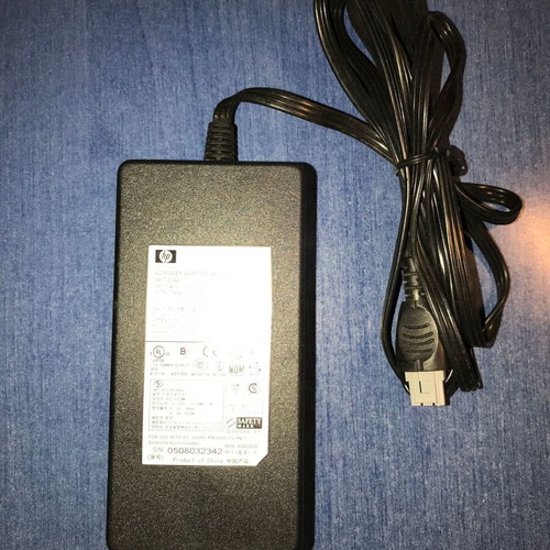 HP 0957-2094 AC Power Adapter used, 32V 940mA output