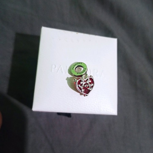 Pandora Charm Disney ALE S925 Love like new, red