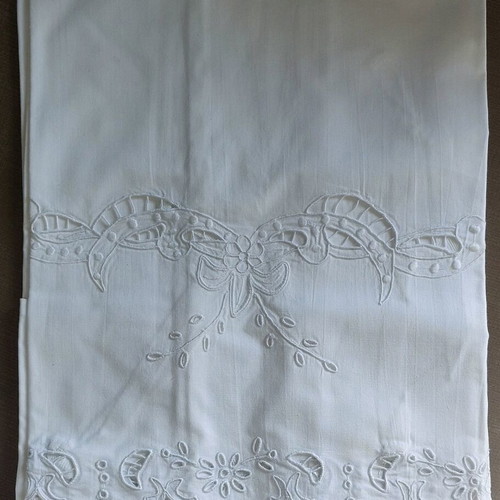 Handmade pillowcases like new, pack of 8 pairs 50x70