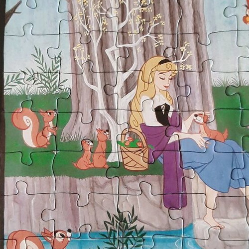 Puzzle '80s Sleeping Beauty by Disney like new