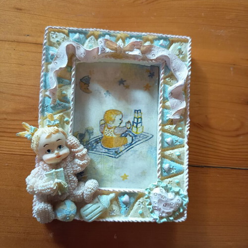 Set of 4 baby photo frames, 3 vertical and 1 horizontal