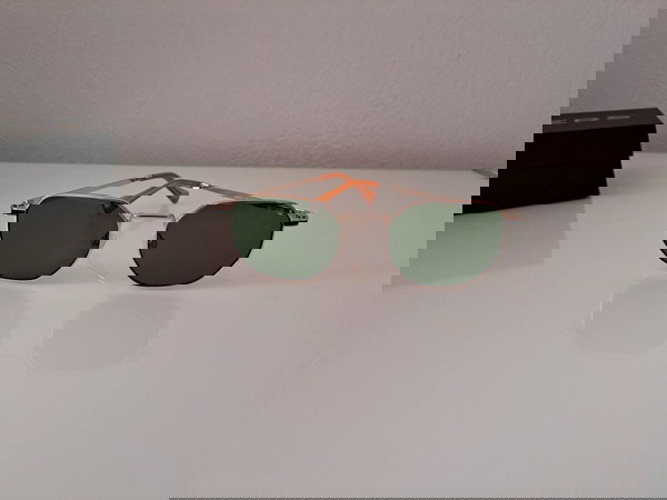 Hawkers γυαλιά ηλίου