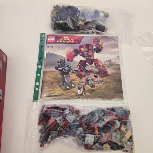 Lego Super Heroes 76104 The Hulkbuster Smash-Up used, complete with box and instructions