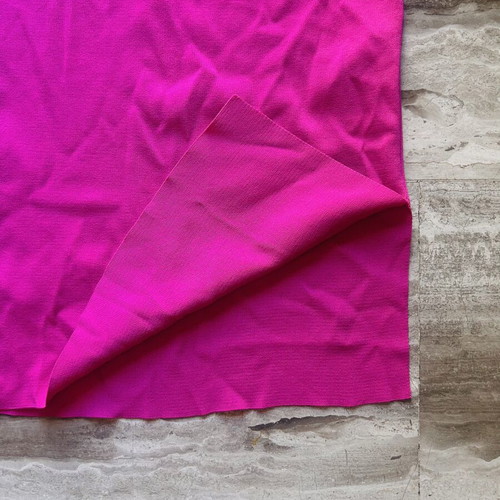 Guess dress medium pink like new with side slit