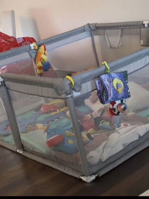 Playpen 120x120 cm like new