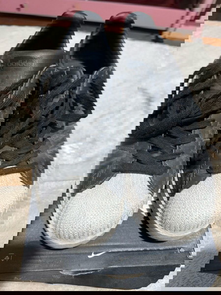 παπούτσι adidas
