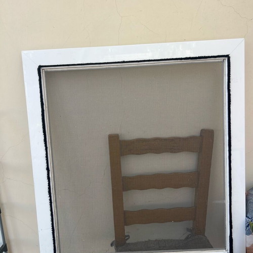 Window screens two pieces like new