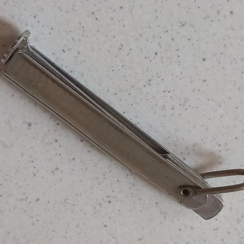 Pipe tool like new, length 7.5 cm