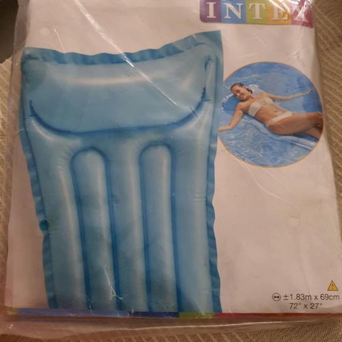 Intex beach mattress unused in original bag