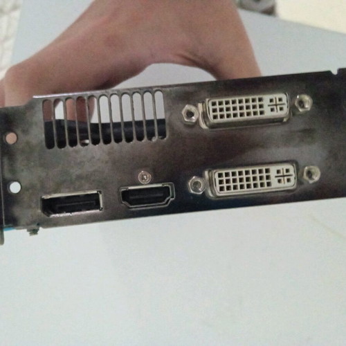 Gigabyte HD5750 graphics card like new