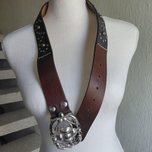 LEYVA Linea Mujer brown leather belt with silver buckle, size 80