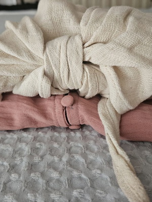 Crop top Pull & Bear used, beige and pink, size M