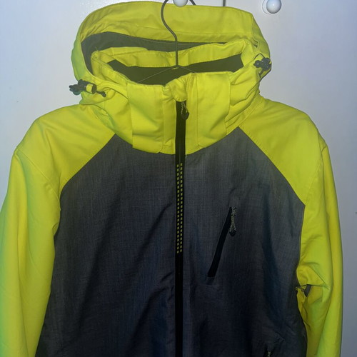 Crivit ski jacket new with fleece and removable hood