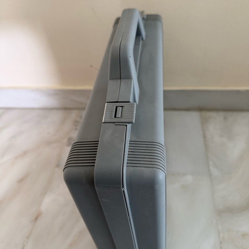 Selta Professional Carrying Case like new, 42x35x11 cm, gray