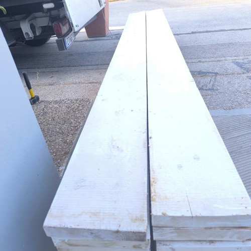 Wooden boards for outdoor use pack of 25 like new 365×24.5×4.5 cm