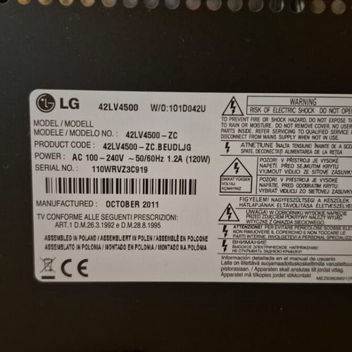 LG 42lv4500 Full HD TV with Google Chromecast gift like new