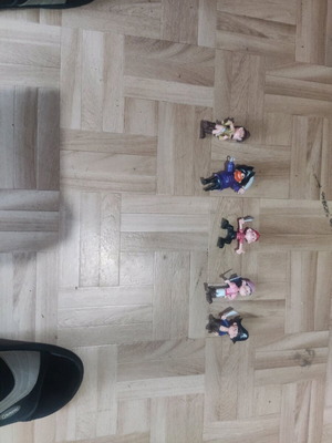 Pirate figures like new, set of 5 pieces