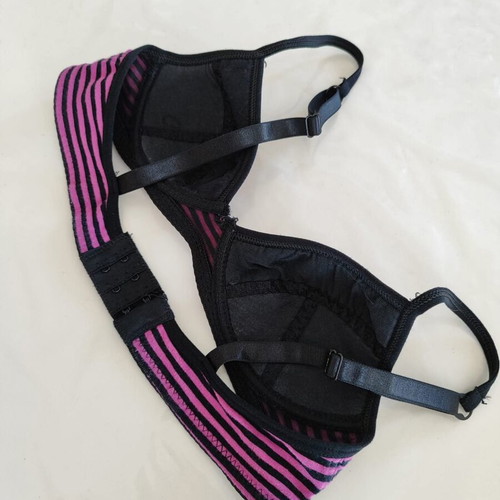 Vintage Youth Bra Size 65B Like New, Fuchsia and Black