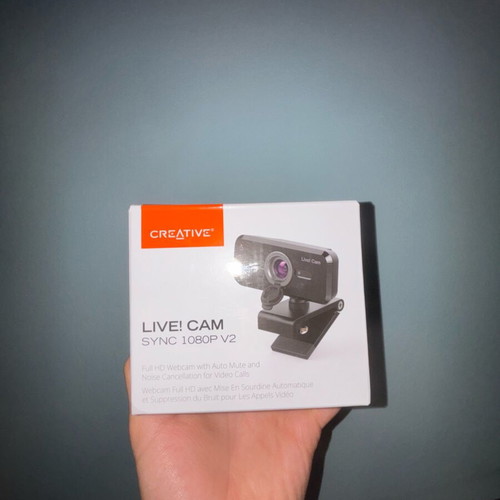 Creative Live! Cam Sync 1080p V2 computer camera like new