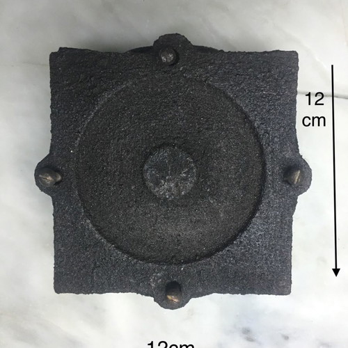 Metal junction box for three-phase current unused