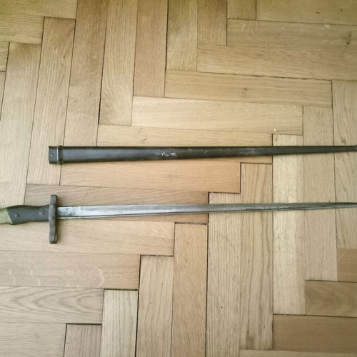 Decorative bayonet used, not sharpened, 65 cm with sheath