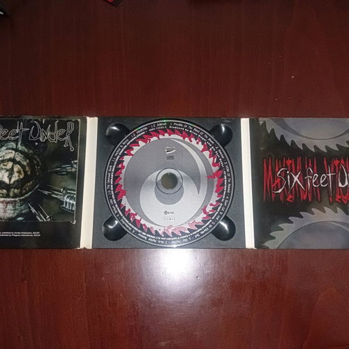 Six Feet Under Maximum Violence Digipack CD used with wear