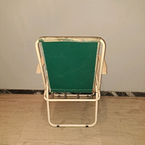 Set of metal folding beach chairs used, 3 pieces