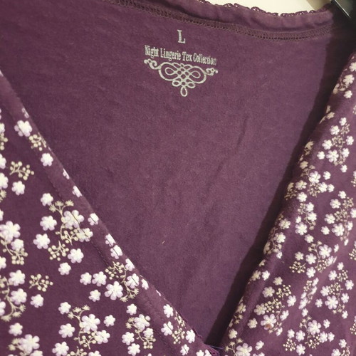 Elastic floral sleeveless top used, size Large, cotton