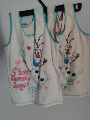 Disney T-shirts like new, set of 2 for 7-8 years old girls