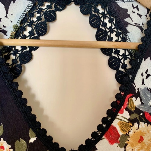 Women's dress like new with floral pattern size M
