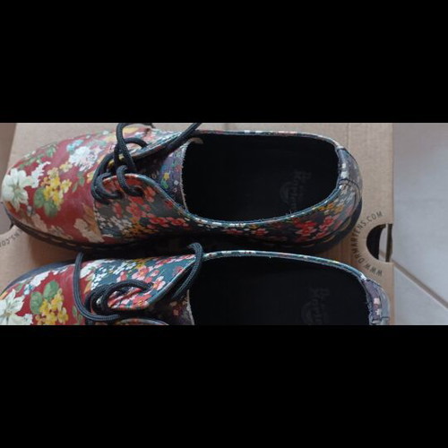 Dr. Martens shoes size 39 like new, multicolor