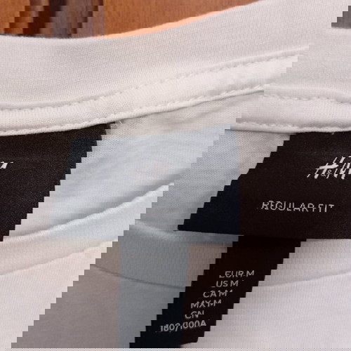 H&M t-shirt