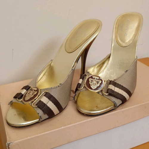 Via Vittoria pumps used, size 39, beige brown