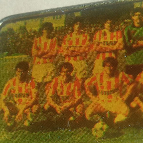 Vintage Olympiakos keychain used, 80s legend