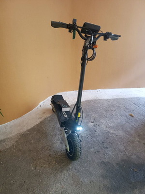 Ηλεκτρικό πατίνι OOTD T10 καινούργιο 500w με κράνος και αλυσίδα