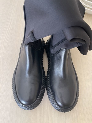 Emporio Armani boots like new, women's size 37, black