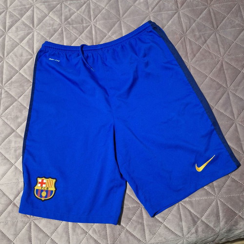 FC Barcelona 2015/2016 Away football shorts boys size XL like new