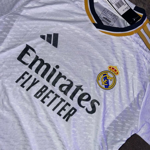 Real Madrid Jersey καινούργιο 10/10 επίσημο αντίγραφο