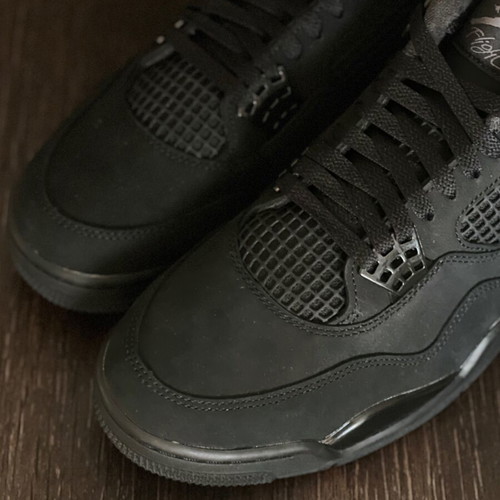 Air Jordan 4 Black Cat sneakers