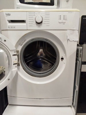 Πλυντήριο Beko 6 κιλών μεταχειρισμένο, στενό 40x60, άριστη κατάσταση