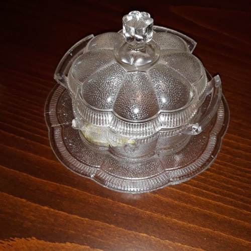 Various collectible decorations